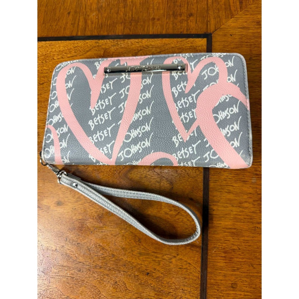 Betsey Johnson Grey Pink Heart Logo Zip Around Wristlet Wallet Silver Interior